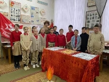 Школьная жизнь - День воинской славы России - урок с юнармейцами 5б класса