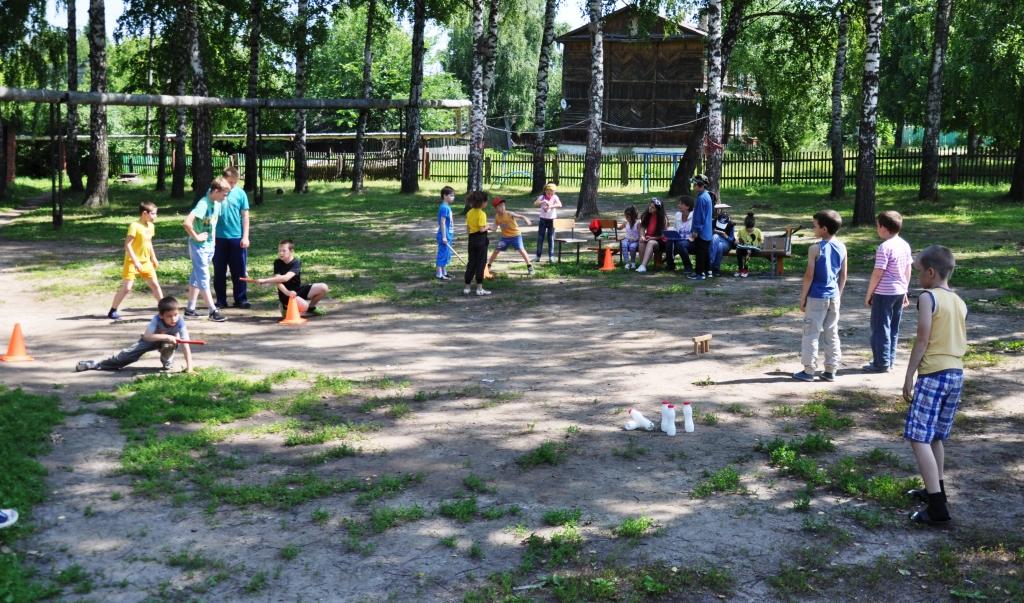 Летние каникулы 2016-2017 учебный год - "Городки» в пришкольном лагере