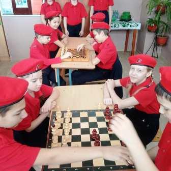 Семинары, уроки, мероприятия,.. - Шахматный турнир в 4б классе